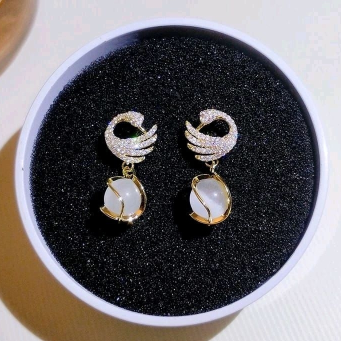ANTING GANTUNG MUTIARA PEARL BERLIAN BERKILAU ANTING TUSUK KOREAN STYLE ANTING PESTA BULAT SIMPLE EL