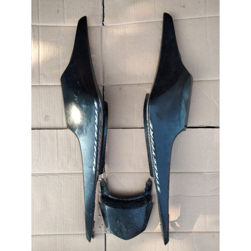cover body belakang honda cb 150 R old