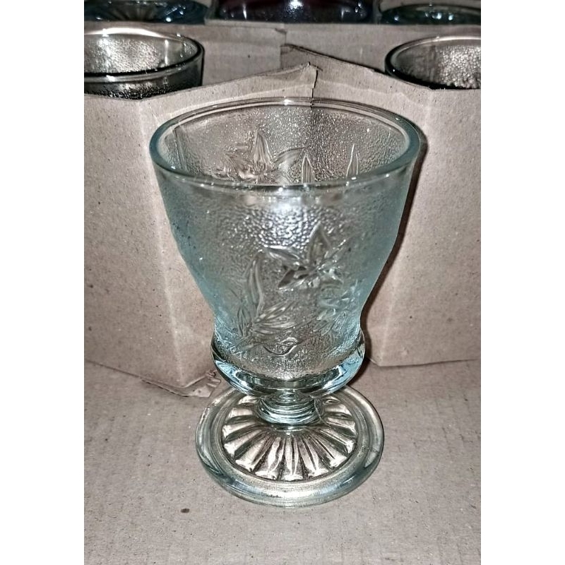 Gelas kaki motif bunga