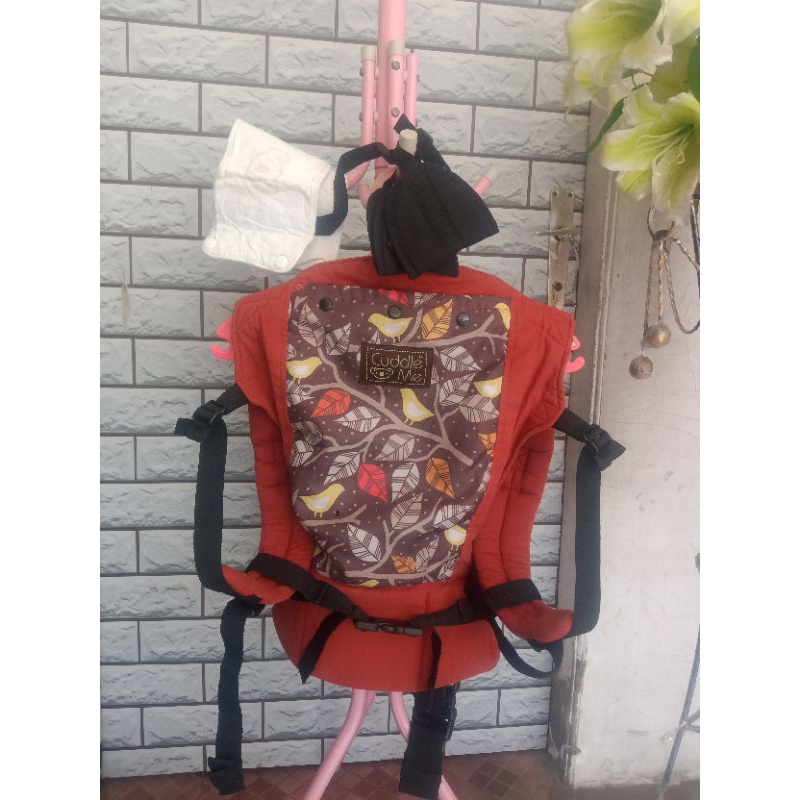 gendongan cuddle me preloved take all