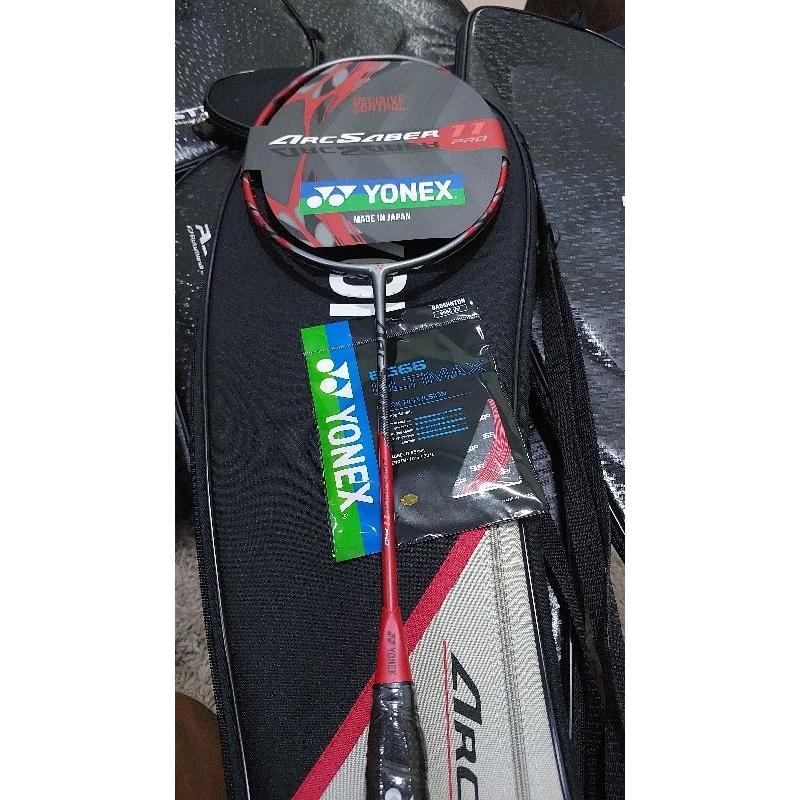 YONEX ARCSABER 11 PRO + BG 66 ULTIMAX SP
