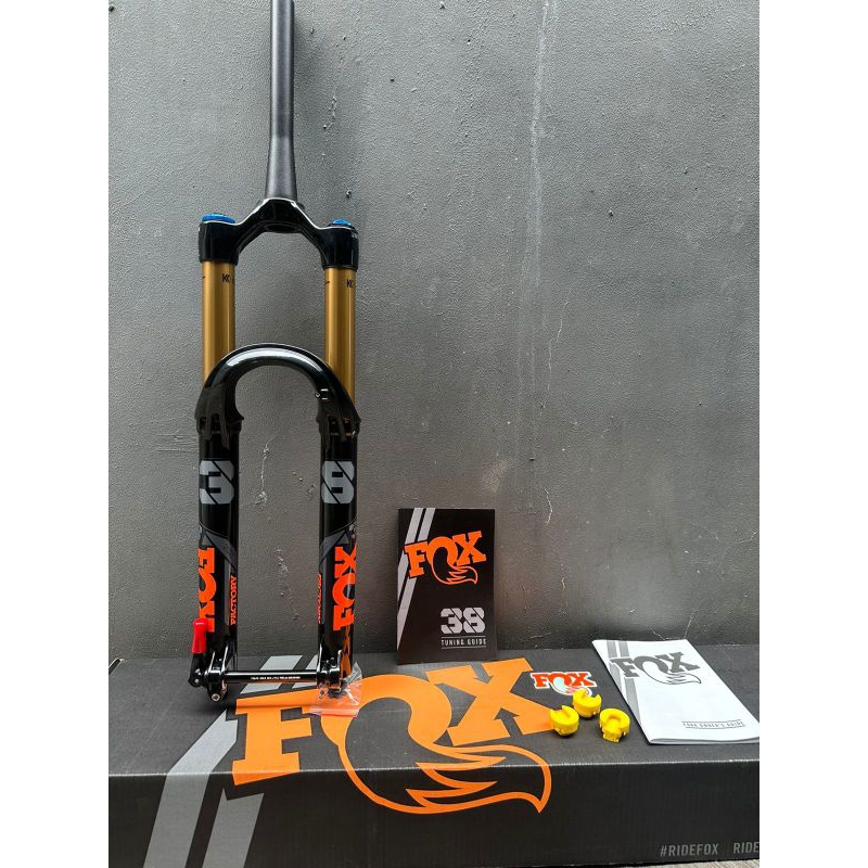 Fork Fox 38 Khasima Factory 27.5 Travel 170 Dan 180 Grip2