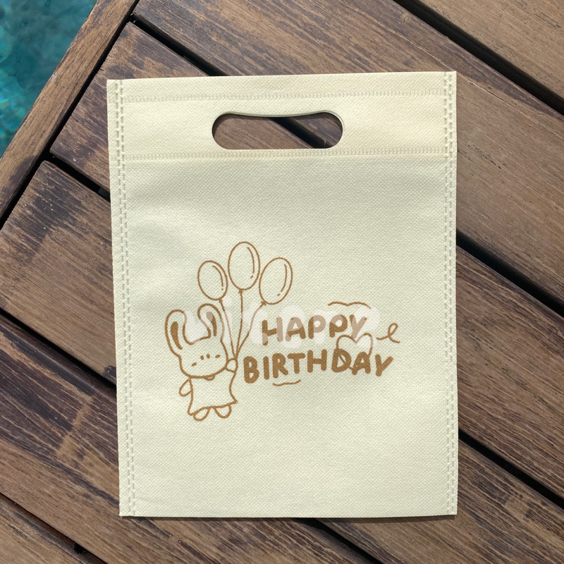 

Goodie Bag Ulang Tahun Anak uk 20x25cm - Tas Ulang Tahun - Tas Happy Birthday - Goodie Bag Happy Birthday - Tas Spunbond Ulang Tahun Anak bisa custom nama dan tanggal