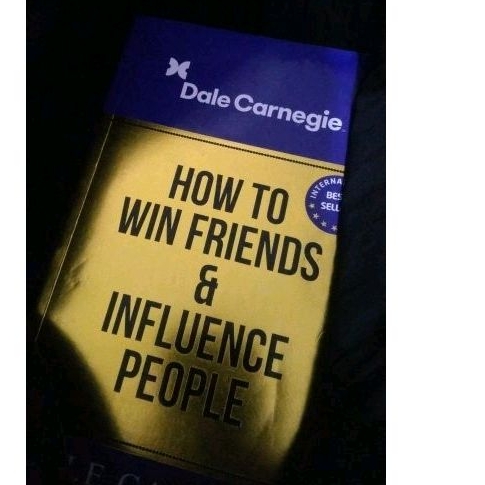 PRELOVED Buku how to win friends & influence people (INDONESIA)