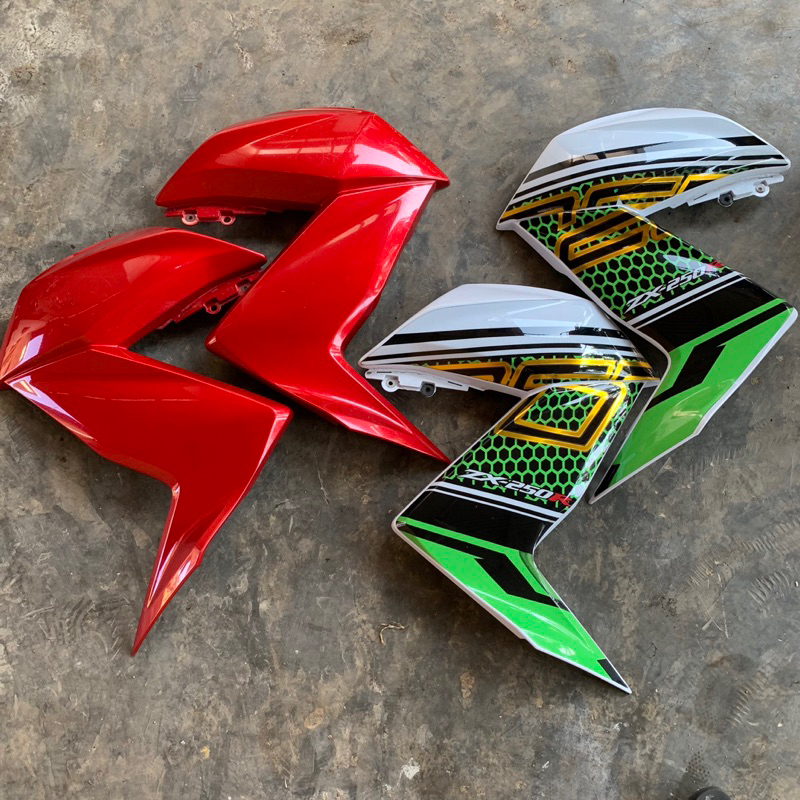 sayap fairing kap Ninja Z250 set kanan kiri body z250