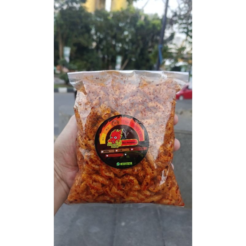 

makroni pedas bantat level 0-7 (250 gram)