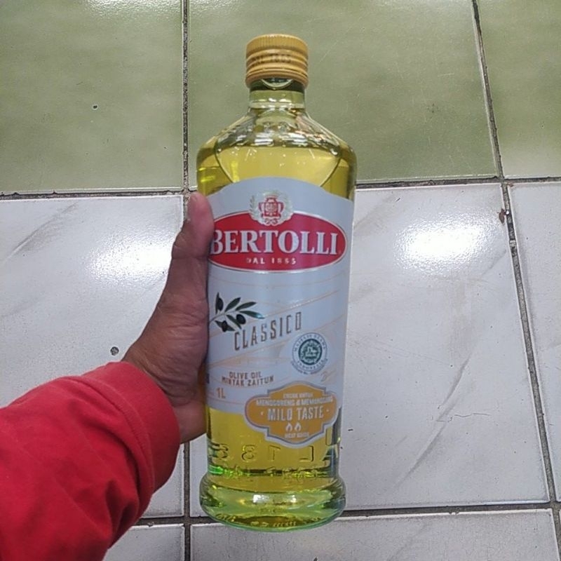 

BERTOLLI CLASSICO OLIVE OIL 1 LITER MINYAK ZAITUN 1000 ML