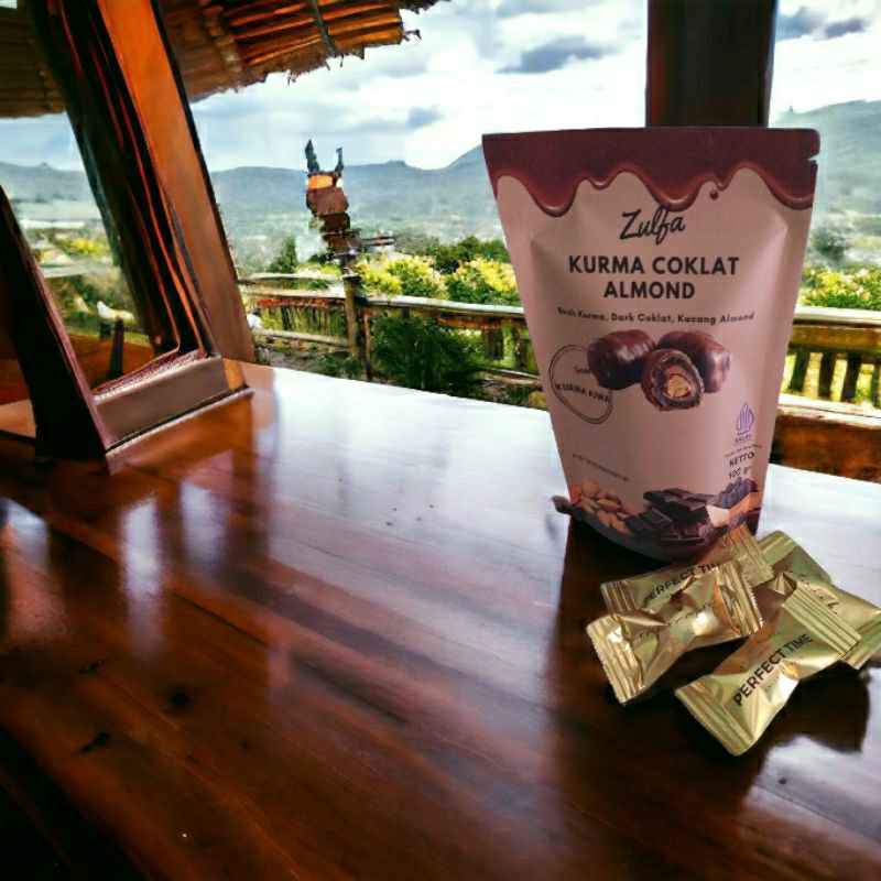 

COKLAT KURMA ALMOND SPESIAL AJWA