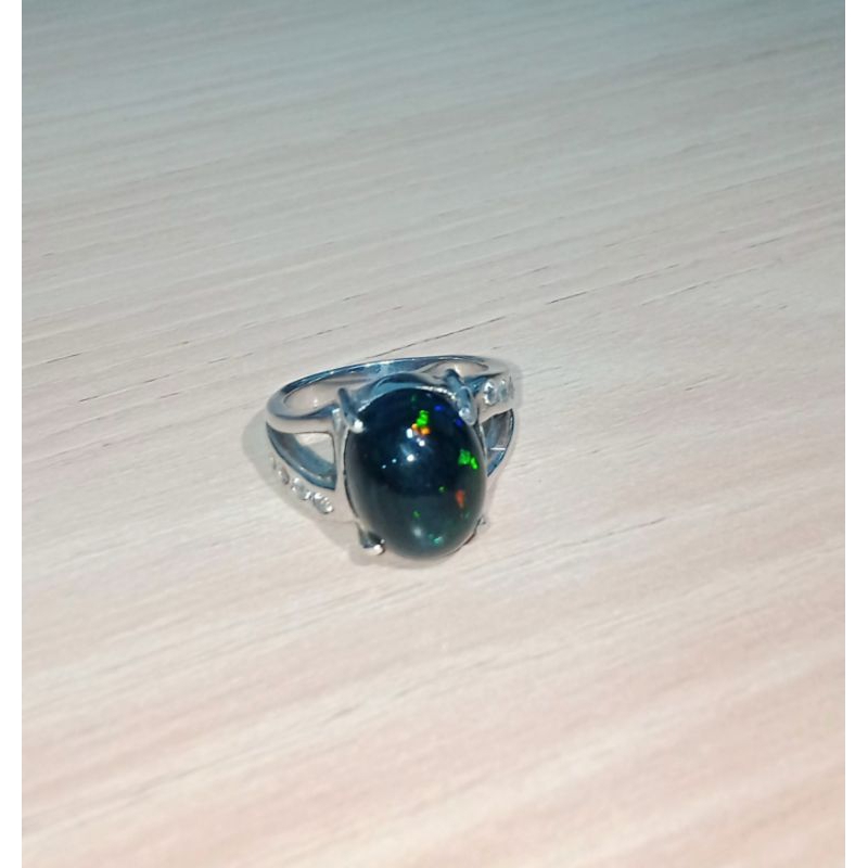 CINCIN batu Black Oval