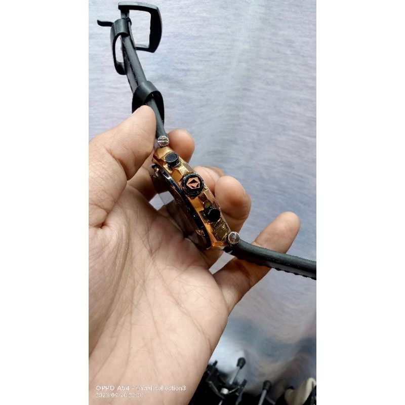 jam tangan pria expdition e6756m