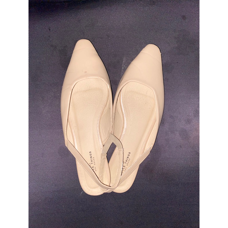 Preloved Flatshoes The Little Things She Needs (Nude)
