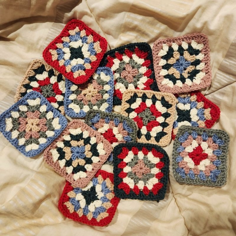 Crochet Granny Square/ Rajut