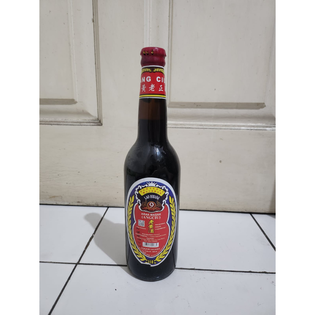 

Angciu Lao Hwang 9 ukuran 620ml Arak Masak