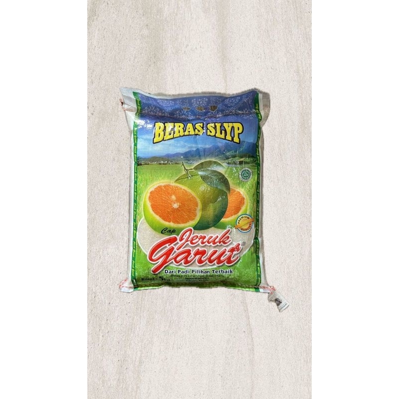

Beras Pulen Jeruk Pandan Wangi 5KG