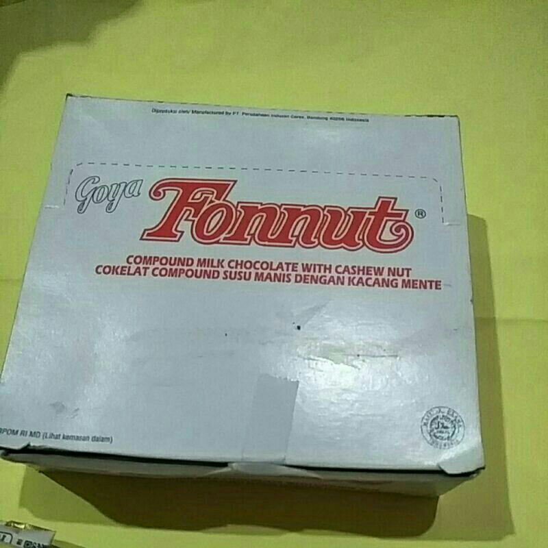 

FONNUT COKLAT COMPOUND KACANG MENTE 24X10GR