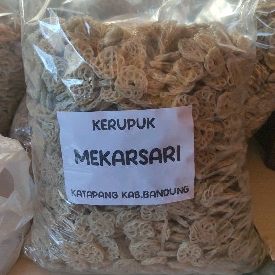 

KERUPUK MENTAH RAFFAEL 1KG