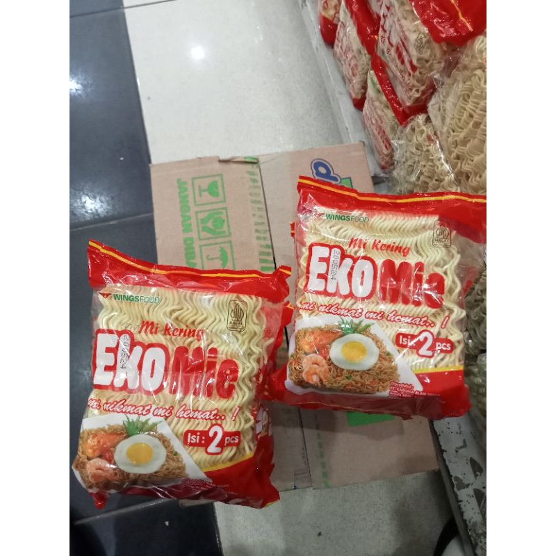 

mie kering ekomie