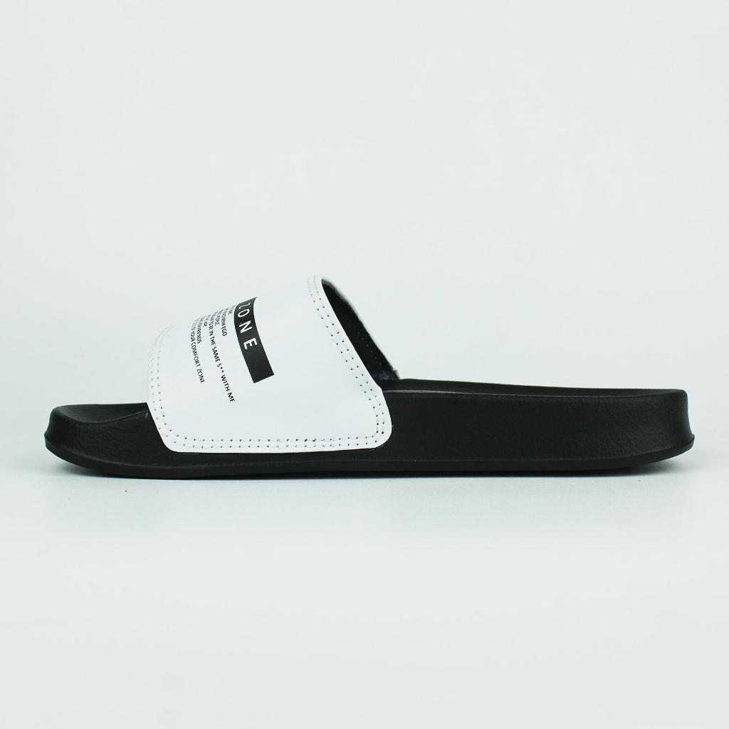 Sendal Selop Karet Distro Pria Wanita BOYSCODE Comfort Zone Hitam Putih / Slop Pria / Slip On Pria / Slide Pria