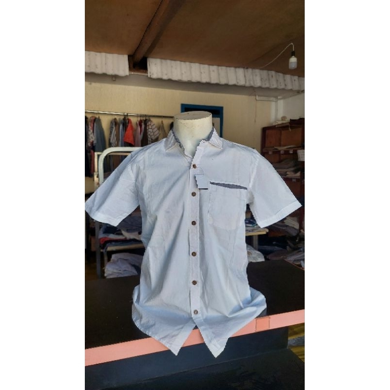 Hem Original Emba/ Kemeja Kantor Pria/ Kemeja Putih/ Hem Pria/ Hem lengan pendek