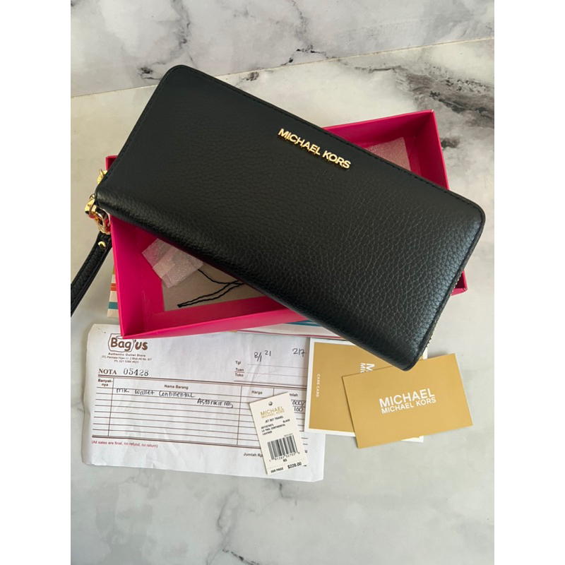 Michael Kors MK Jet set travel continental wallet black