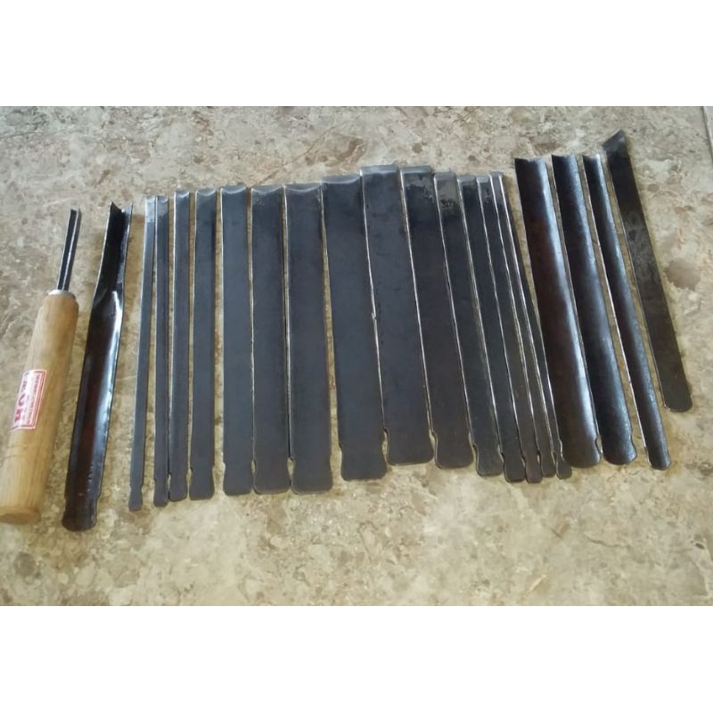 Pahat Tatah Ukir Kayu Jepara Satu Set Isi 21bj