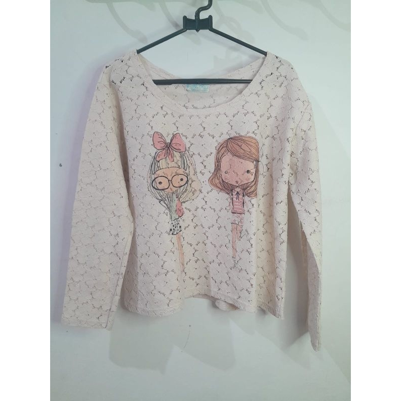 Preloved Outfit Cewek Kue • Outfit Cewek Bumi • Outfit Wanita Lucu • Pakaian Wanita Simple Kekinia M