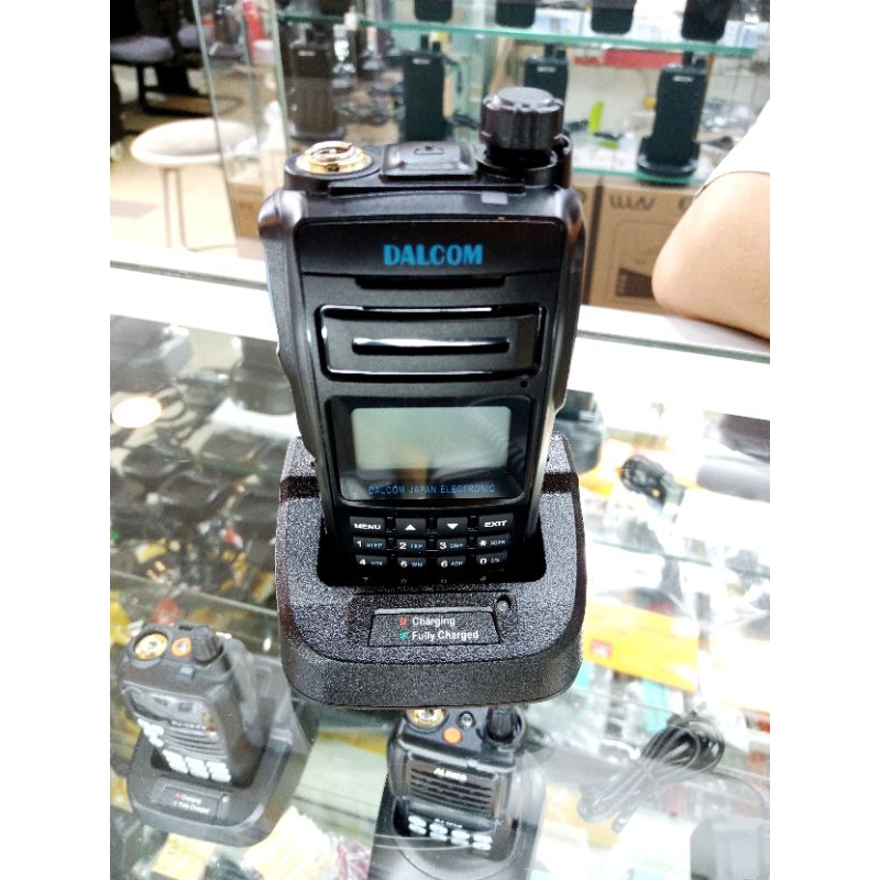 Ht Dalcom DL 9000 dual band waterprof 13 watt