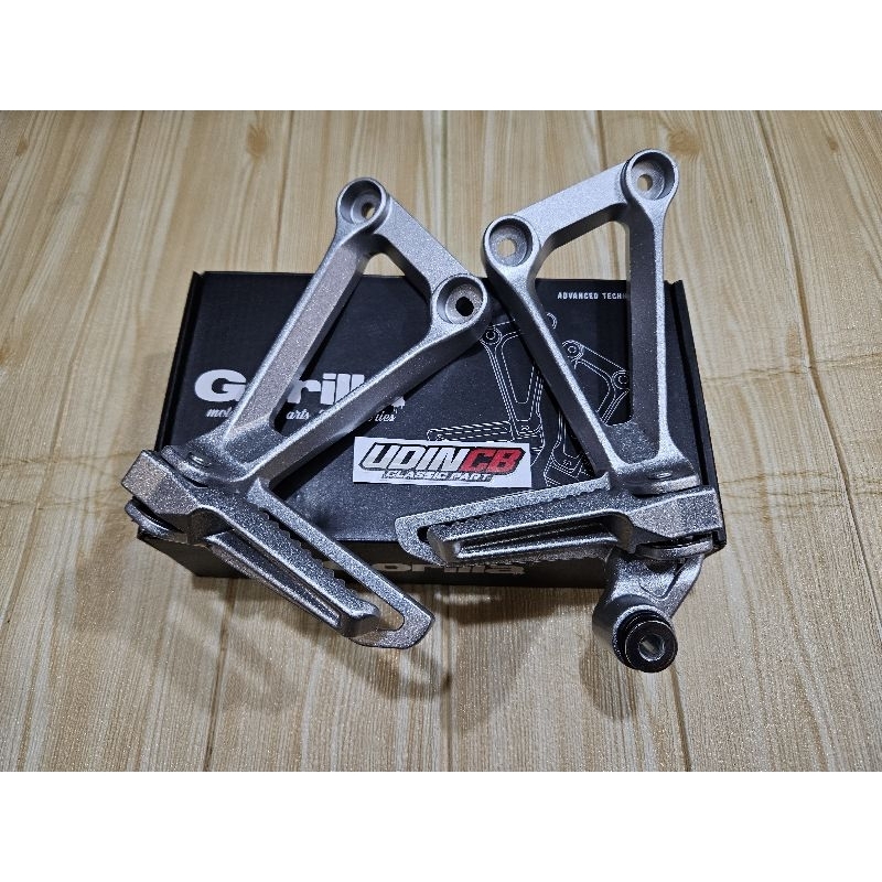 POSTEP K45 STEP CBR K45 IMPOR MIRIP ORI FOOSTEP K45