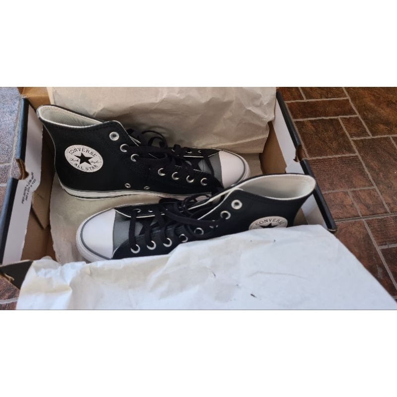 Sepatu Converse Leather Original