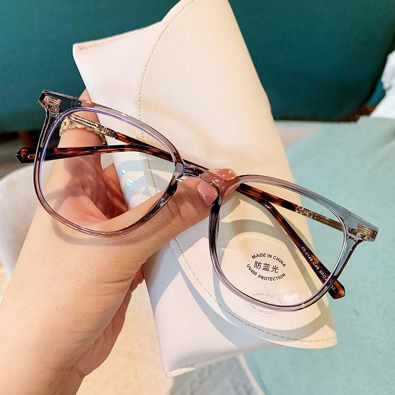 Viendo Kacamata Minus Photocromic Anti Radiasi Blueray Wanita Cowok Pria Korea  Gaya Fashion Elastik TR90 Frame 2 in 1 Bluecromic Potocromic Fotocromic Antiradiasi Kecamata Komputer HP Anti sinar Matahari UV400 Kaca Mata Optik-Purple Leopard