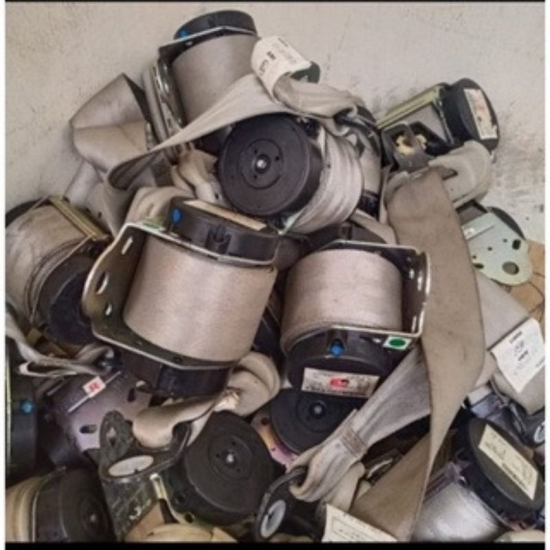 safety belt sabuk pengaman mobil universal toyota daihatsu suzuki dll