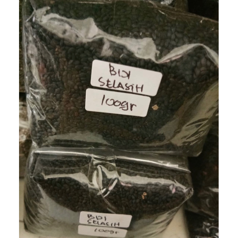 

biji selasih 100 gram / biji selasi hitam 100 gram