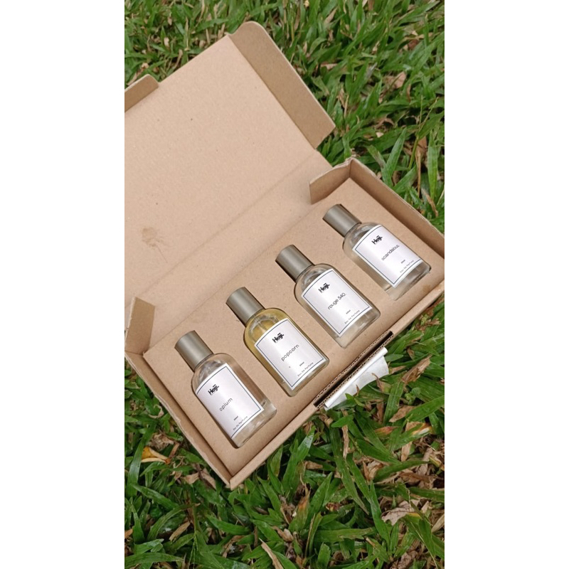 Paket Parfum Wanita Dan Pria Isi 4 Botol 30ml