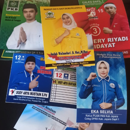 

STICKER CALEG, STICKER PEMILU uk. 7,5x10cm paket 18pcs