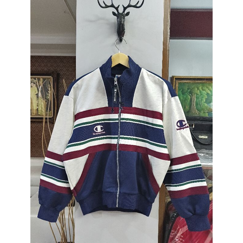 jaket tracktop CHAMPIONS (size M fit L)