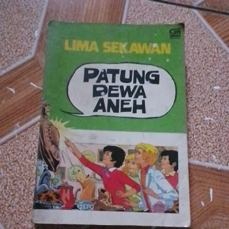 LIMA SEKAWAN PATUNG DEWA ANEH