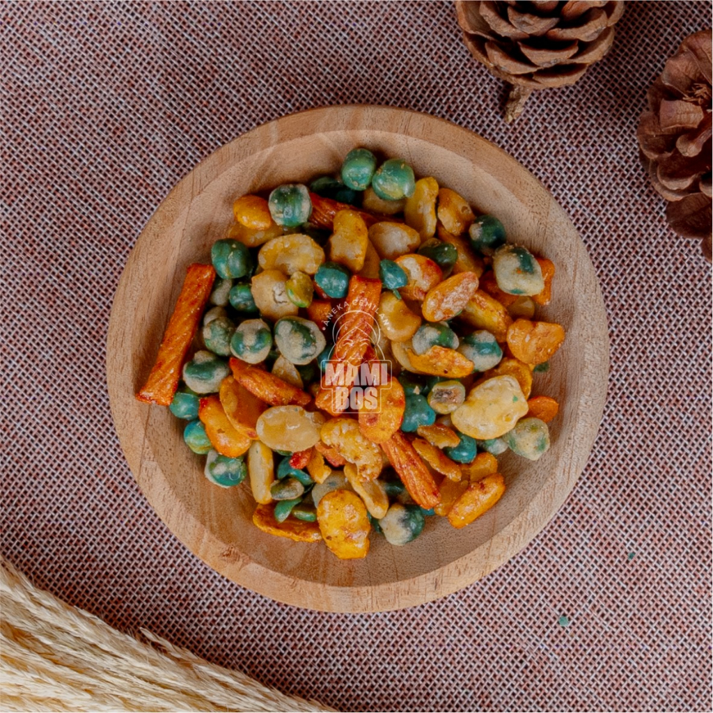 

Kacang Campur Mix Nuts Kualitas Premium Rasa Enak Harga Eceran Termurah 1 kg 500 gr I Camilan Mami Bos