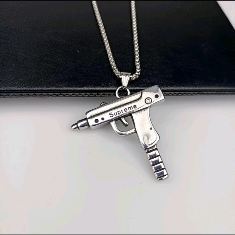 Uzi necklace / Kalung Najel