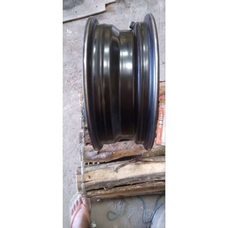 velg R14 original Avanza Xenia