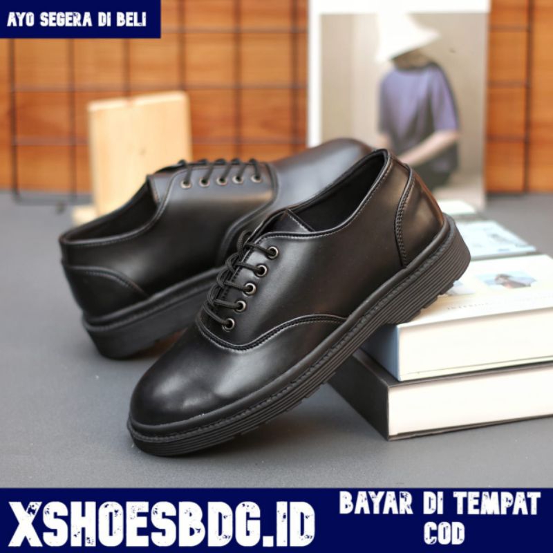 Sepatu Pantofel Pria Casual Formal Original Docmart Kerja Pria
