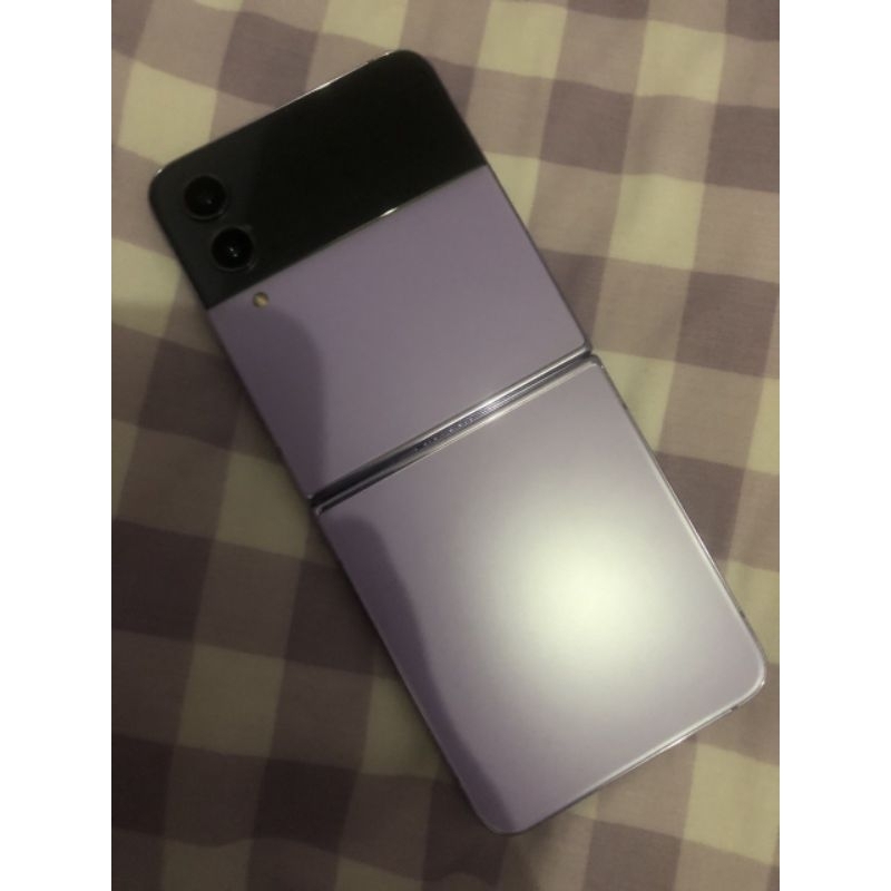 (SECOND) SAMSUNG Z FLIP 4 (256/8)