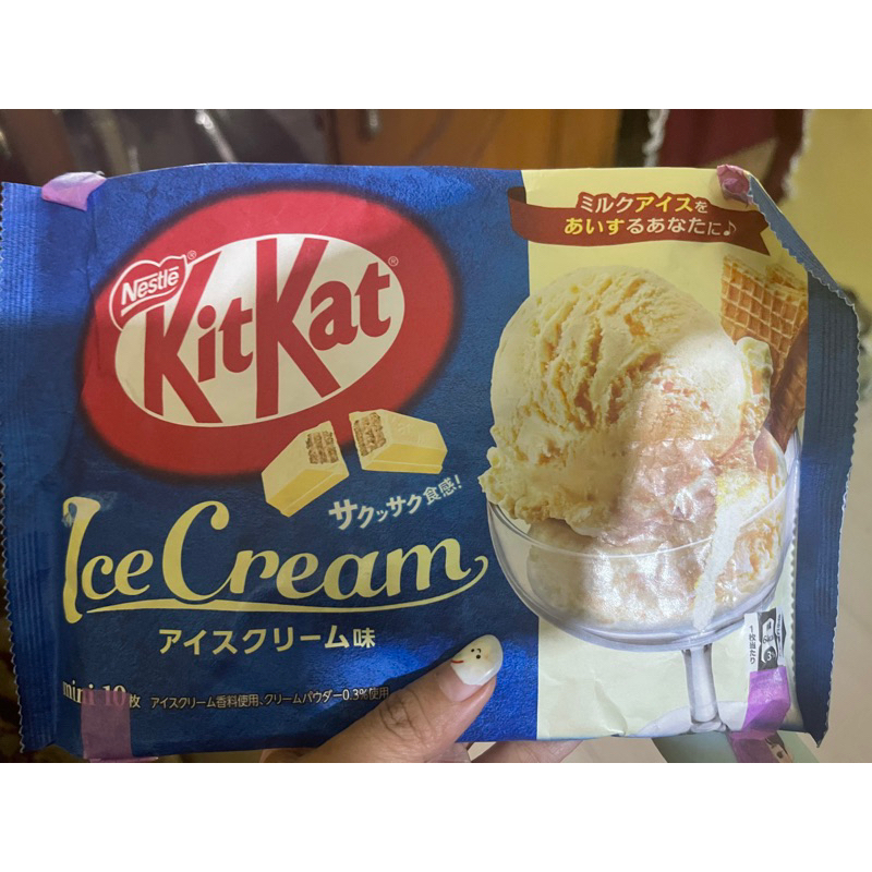 

Sharing Kitkat original JAPAN