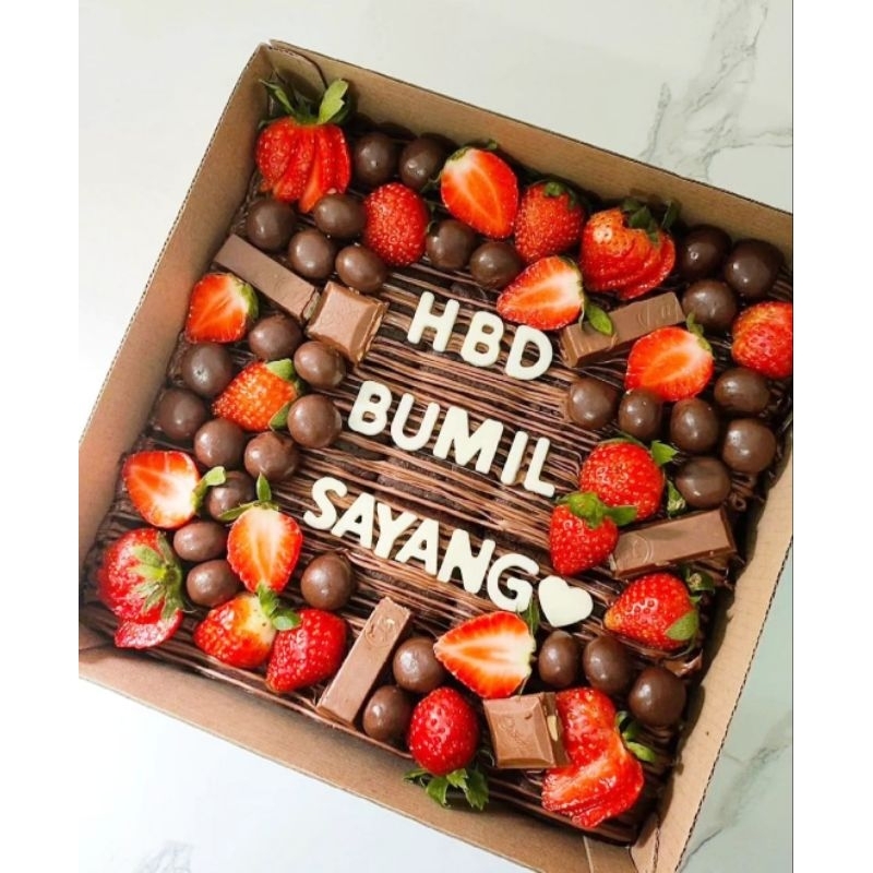 

Brownies birthday cake/brownies ultah/BACA DESKRIPSI