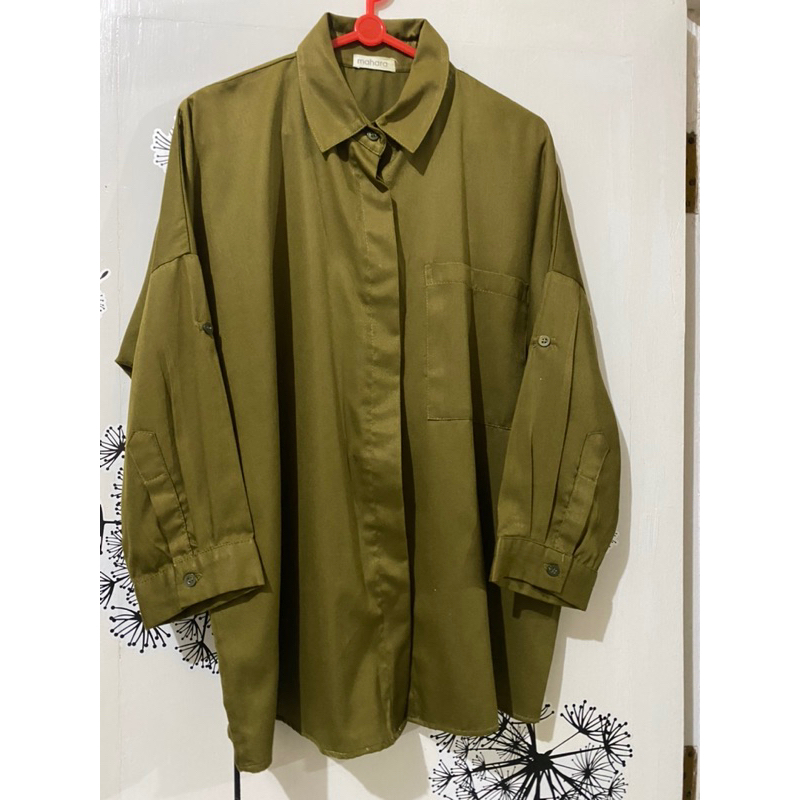 atasan wanita warna hijau merk mahara.id