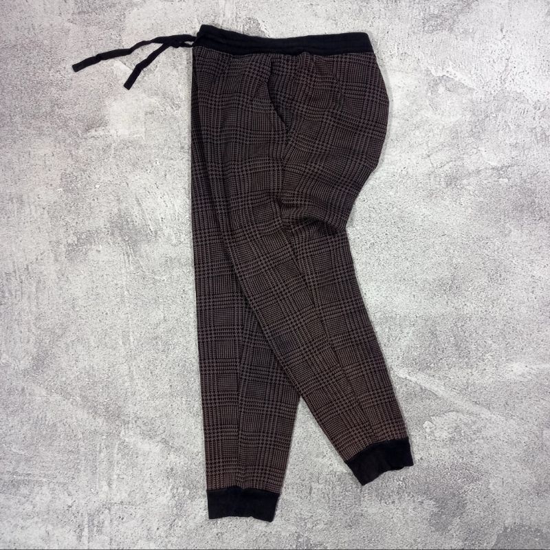 Uniqlo Tartan Sweat Jogger Pants || Celana Jogger Uniqlo Tartan