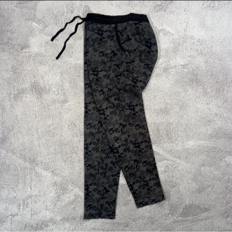 Uniqlo Camo Sweat Pants || Celana Jogger Uniqlo Camo
