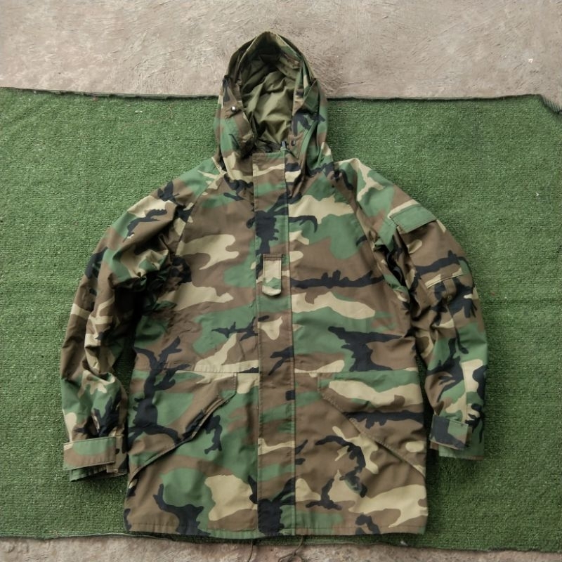 Ecwcs Parka Cold Weather Goretex Woodland Camo Us Army Military