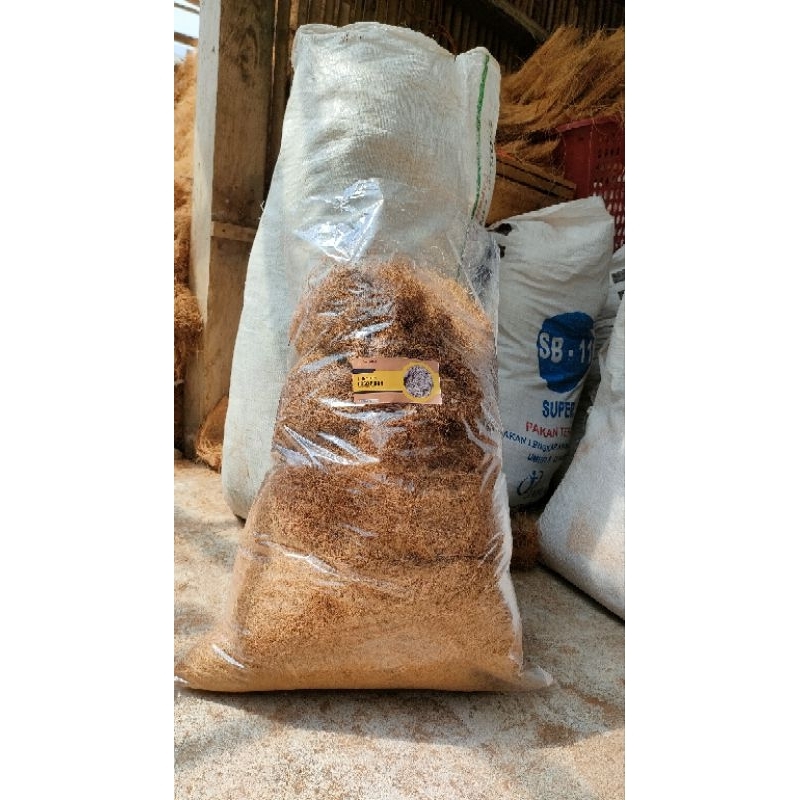 Cocofiber Serat sabut kelapa / kering ukuran karung beras 25kg