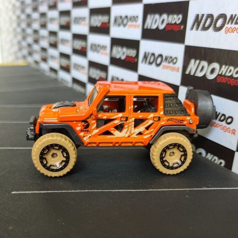 Hot Wheels '17 Jeep Wrangler 2nd Loose - 2022 Treasure Hunt Reguler