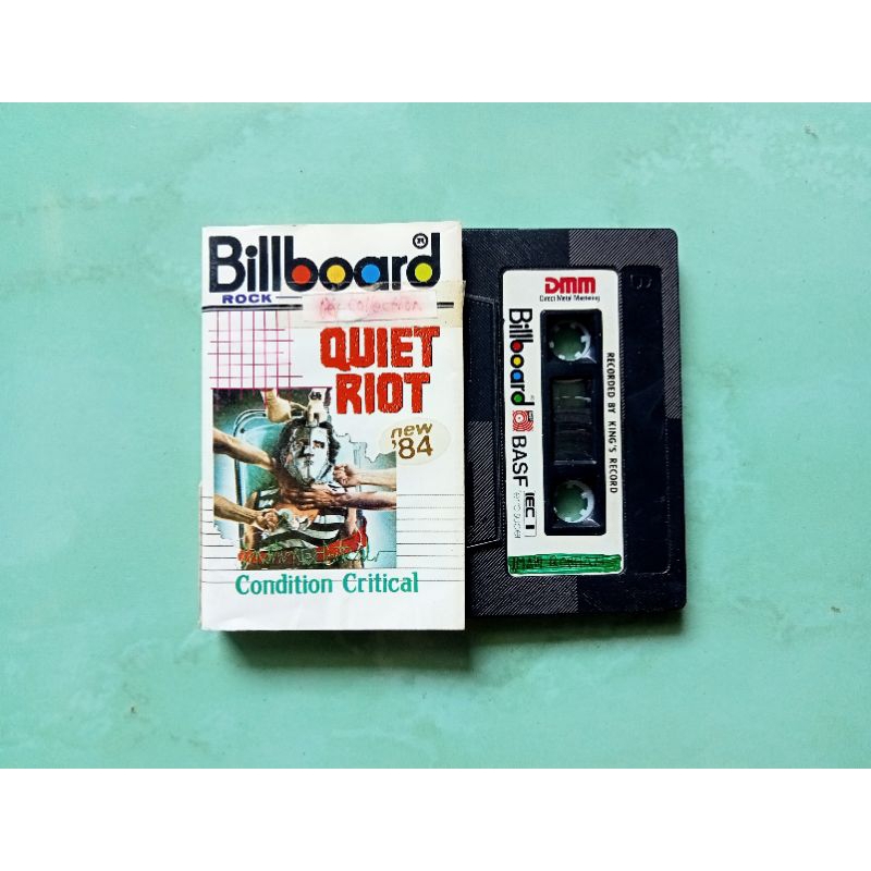 Kaset pita Quiet Riot - Condition Critical